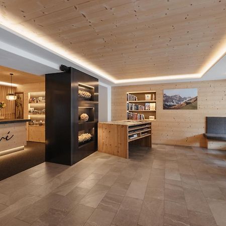 Berghotel Sanví San Martino in Badia Exteriér fotografie