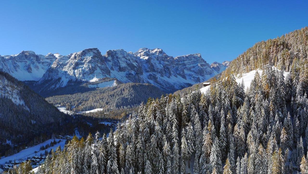 Berghotel Sanví San Martino in Badia Exteriér fotografie
