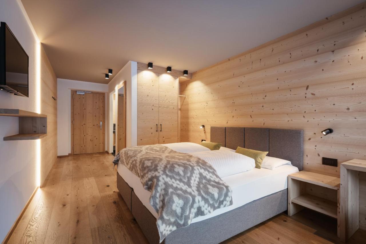 Berghotel Sanví San Martino in Badia Exteriér fotografie