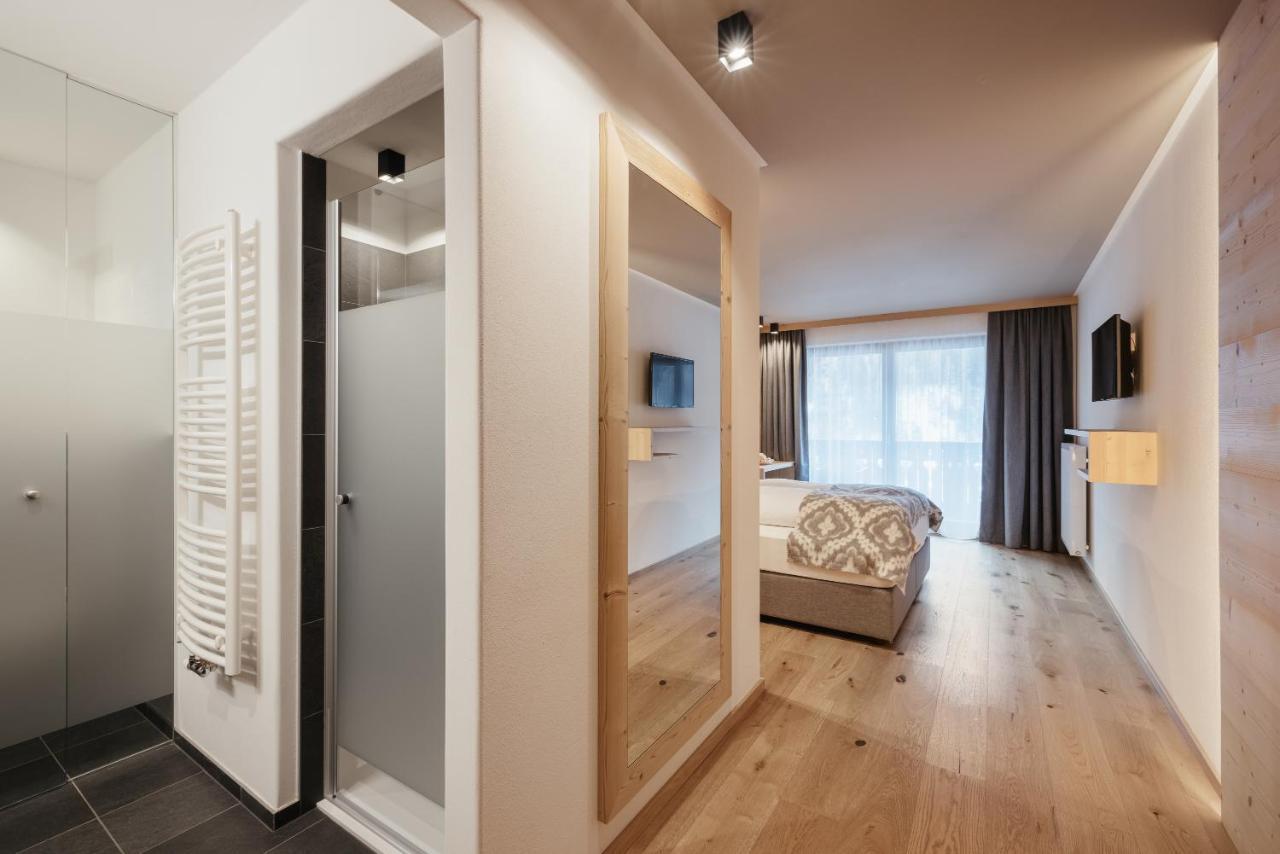 Berghotel Sanví San Martino in Badia Exteriér fotografie