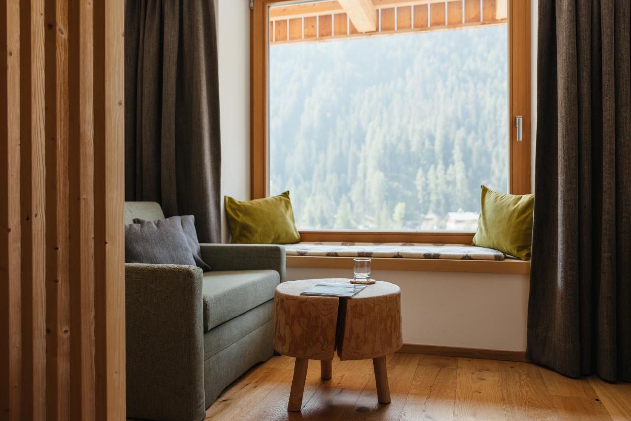 Berghotel Sanví San Martino in Badia Exteriér fotografie