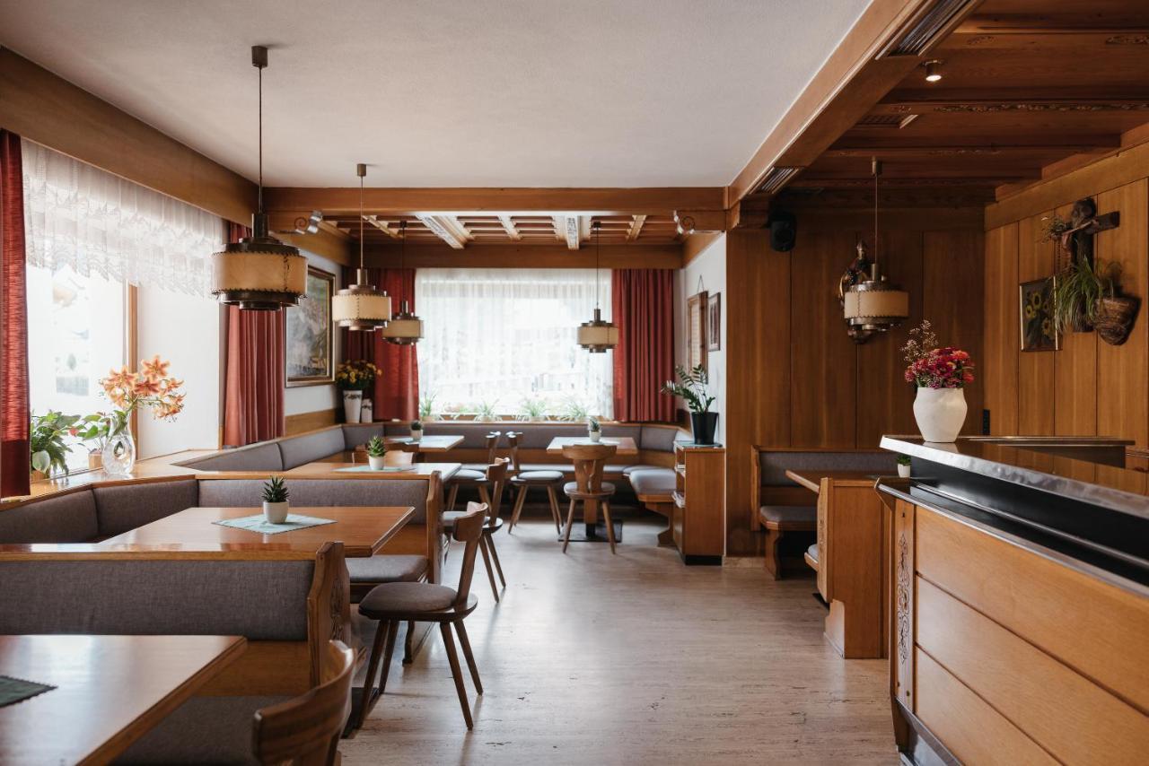 Berghotel Sanví San Martino in Badia Exteriér fotografie