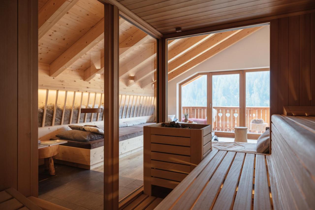 Berghotel Sanví San Martino in Badia Exteriér fotografie