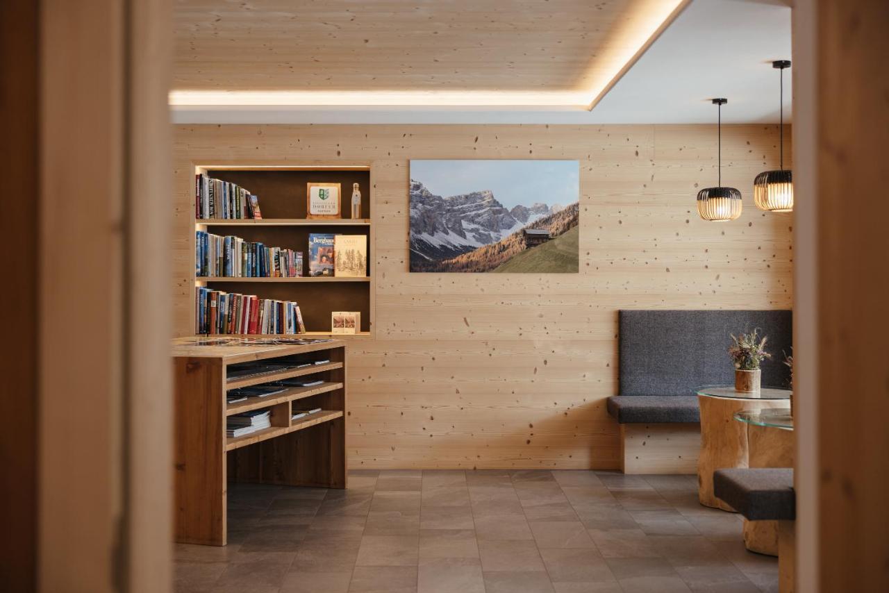 Berghotel Sanví San Martino in Badia Exteriér fotografie