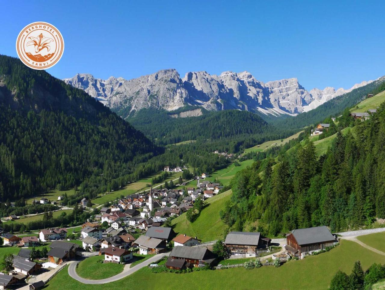 Berghotel Sanví San Martino in Badia Exteriér fotografie